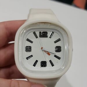 🤯3/$12 Remix White Rubber Wrist Watch
